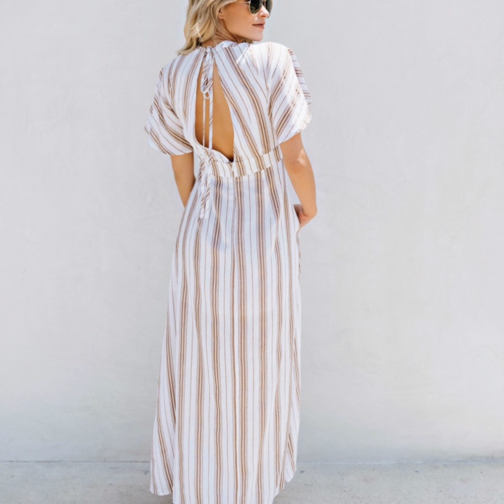 Striped Maxi win open back detail. Brand new